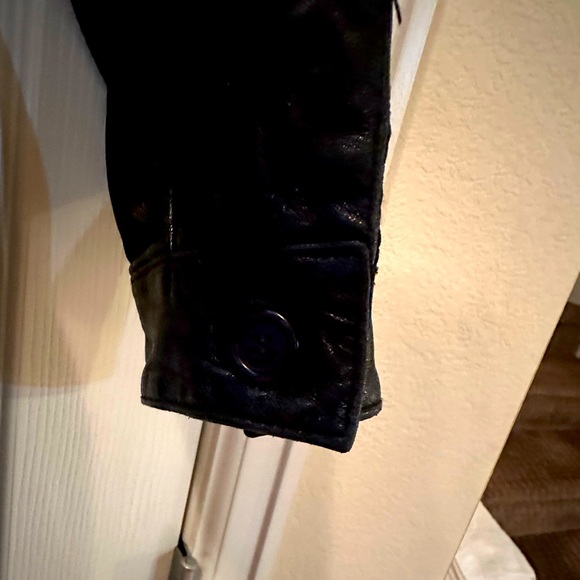 Tannery West Women’s Full Length Leather Coat - Picture 11 of 12